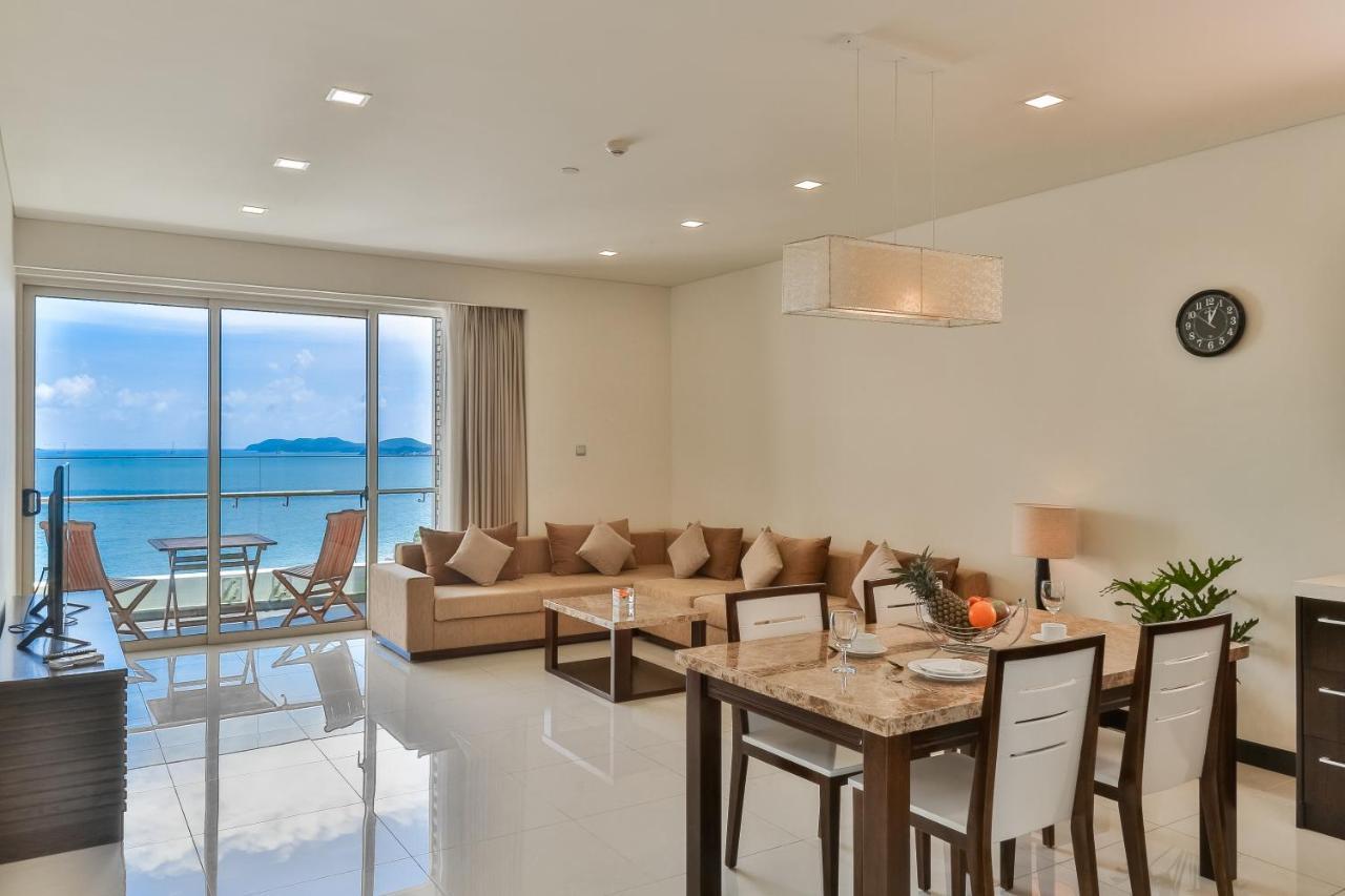 Neo Century Sea View Nha Trang Aparthotel Bagian luar foto