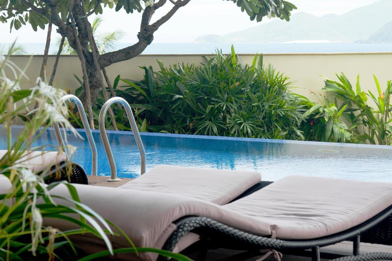 Neo Century Sea View Nha Trang Aparthotel Bagian luar foto